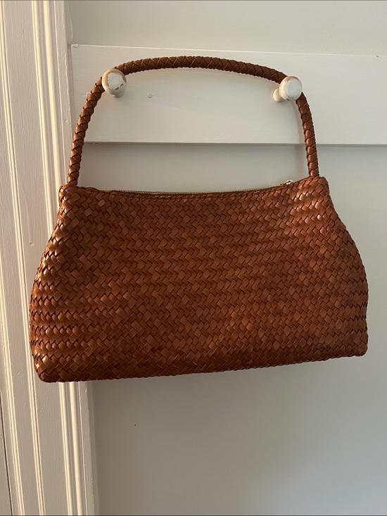 Madewell Handbags - Madewell Signature woven Leather Shoulder Bag